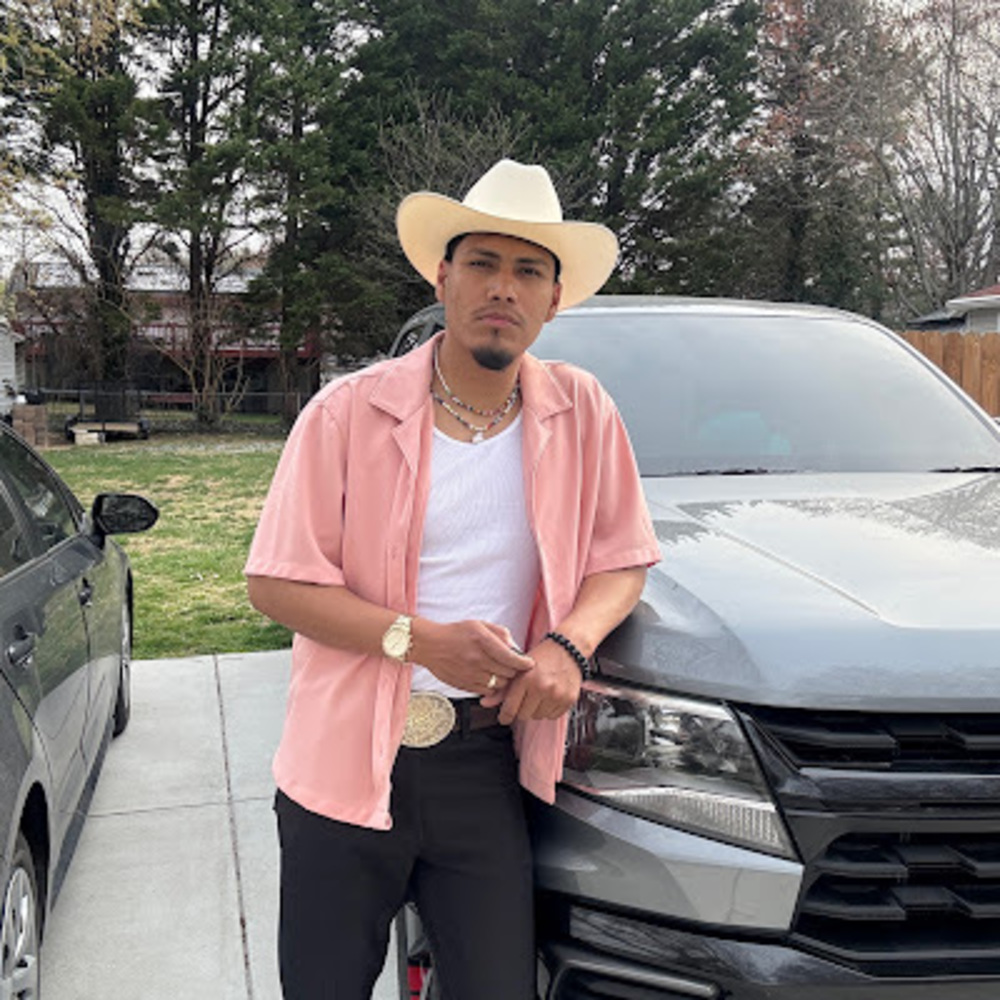 Meet your Posher, Heriberto